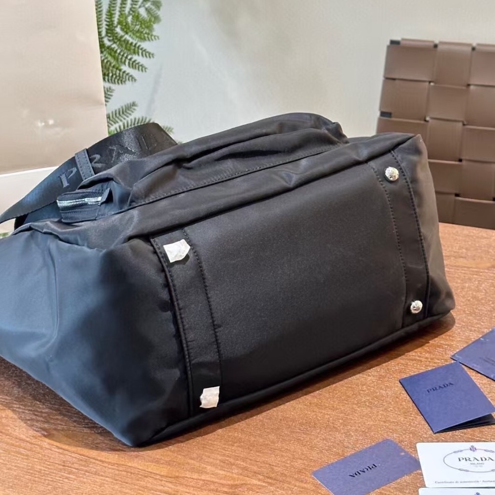 Prada Black Nylon Computer Bag - image 5